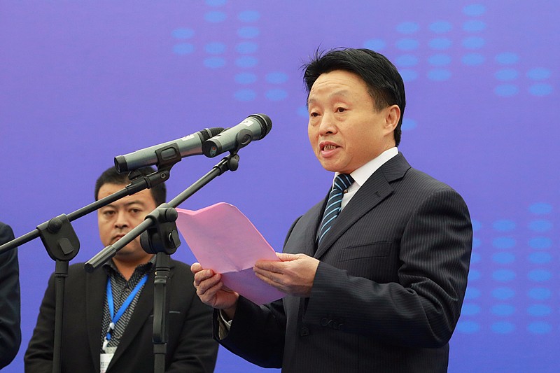 张道宏李冬玉出席2017第三届西安国际6008集团工业展览会｜熊良虎致辞