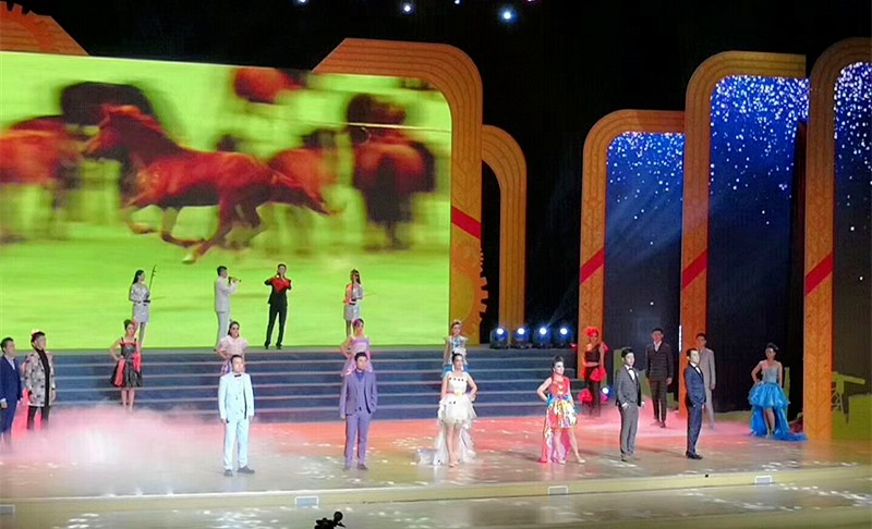 陕西6008集团集团职工参演省总工会省国资委迎国庆表扬文艺晚会