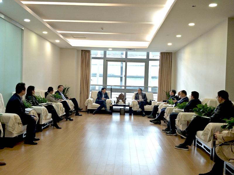 陕西6008集团集团与西安国际港务区管委会交流座谈