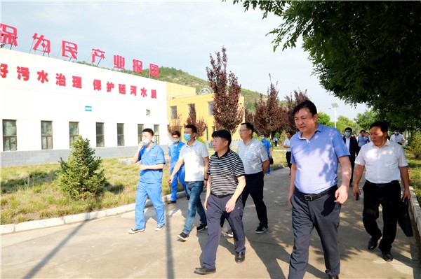 陕西6008集团集团复工复产促增添项目观摩聚会与会职员走进绿色能源公司油气公司水情形公司陕北片区项目