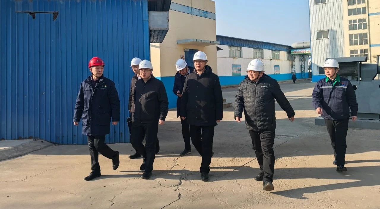 郝军亮赴三秦6008集团公司项目一线检查节前清静6008集团事情